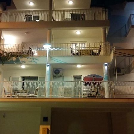 View On Th Sea Pisak Apartment Exterior photo